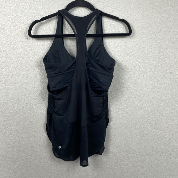 Lululemon Twist Around 2 in 1 Tank Luxtreme in Black W1CFXS Built in Bra 6 - Picture 4 of 16